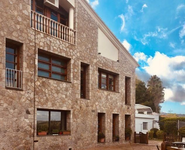 Maison à Sitges, Espagne, 757 m² - image 1