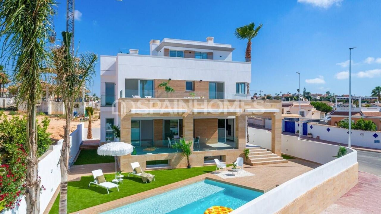 Villa in Rojales, Spain, 244 m² - picture 1