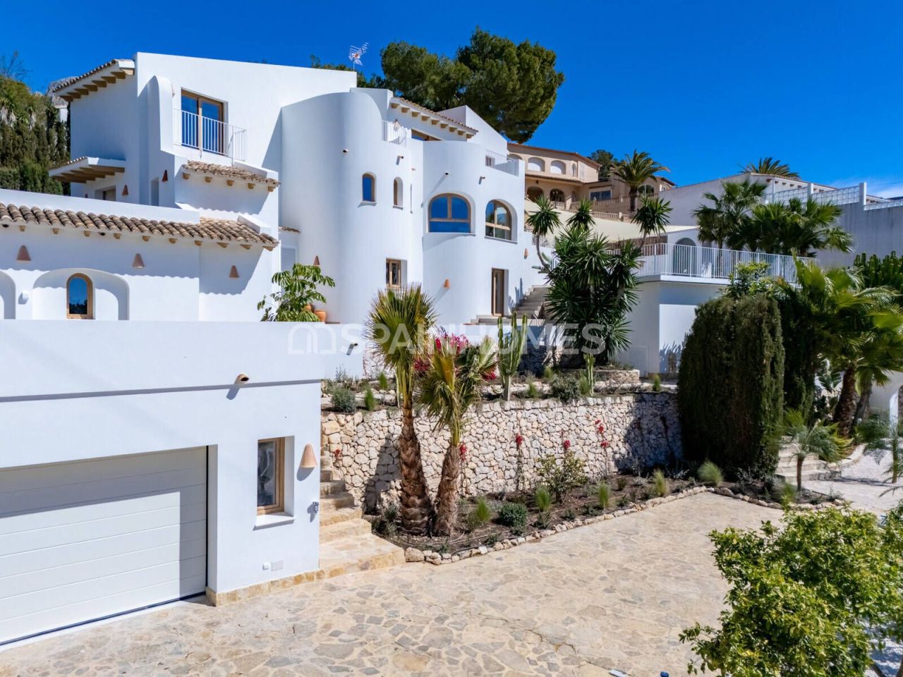 Villa à Altea, Espagne, 553 m² - image 1