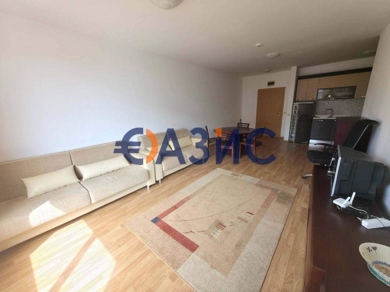 Apartment in Aheloy, Bulgaria, 77.8 m² - picture 1