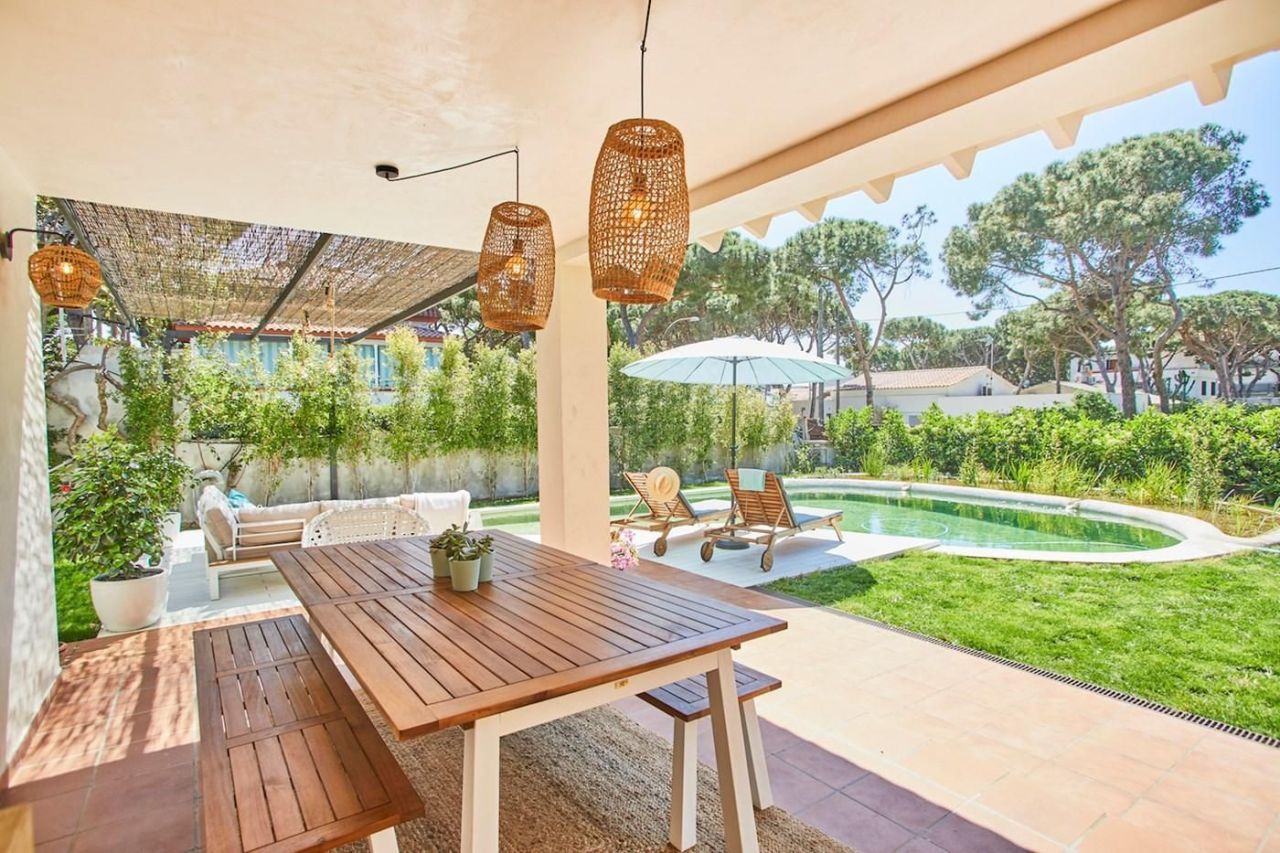 Casa en Castelldefels, España, 491 m² - imagen 12