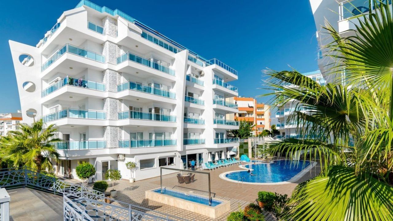 Apartment in Alanya, Turkey, 55 m² - picture 1