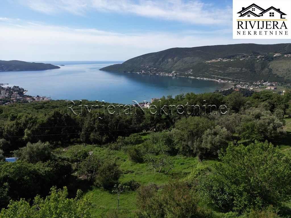 Land in Herceg-Novi, Montenegro, 2 090 m² - picture 6