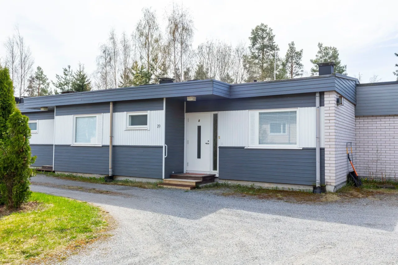 Maison urbaine à Sastamala, Finlande, 53.5 m² - image 1