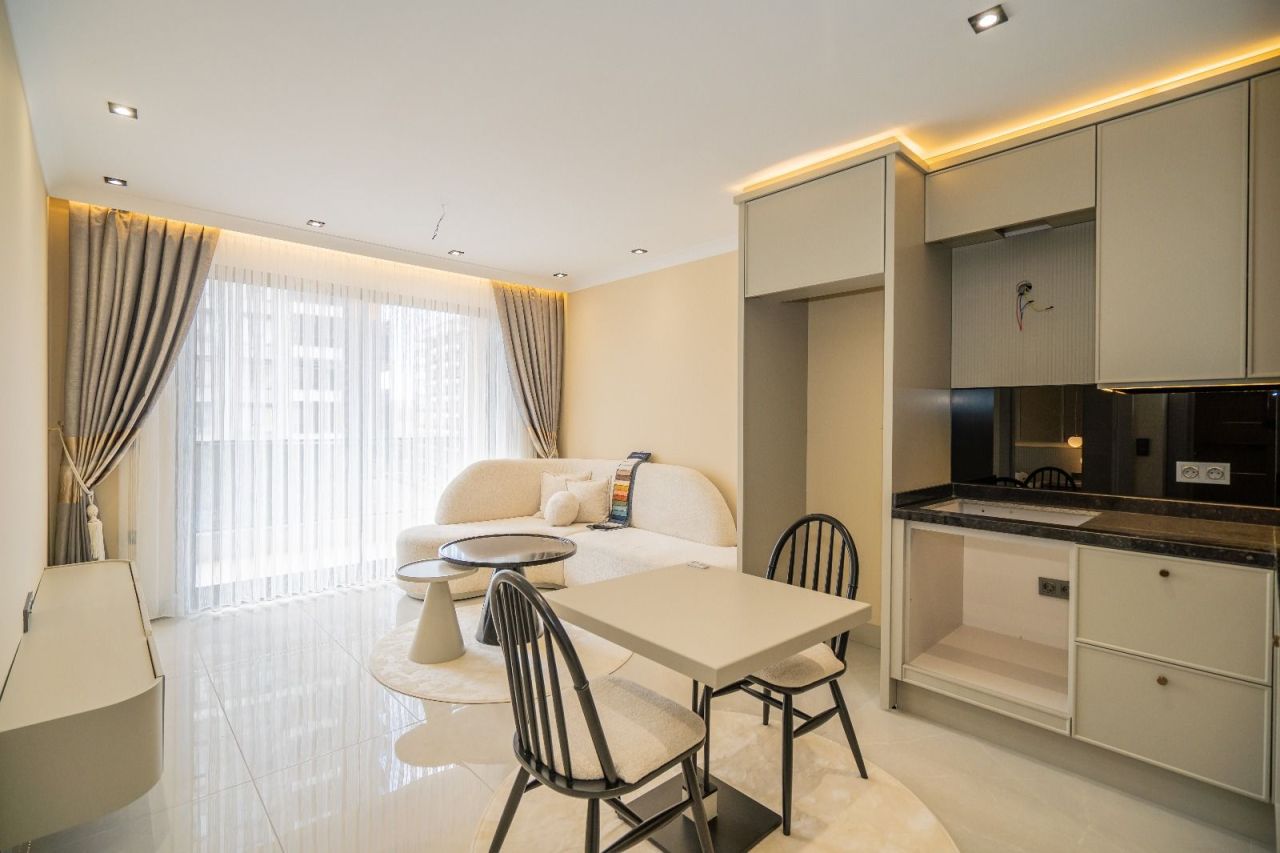 Flat in Alanya, Turkey, 63 m² - picture 1