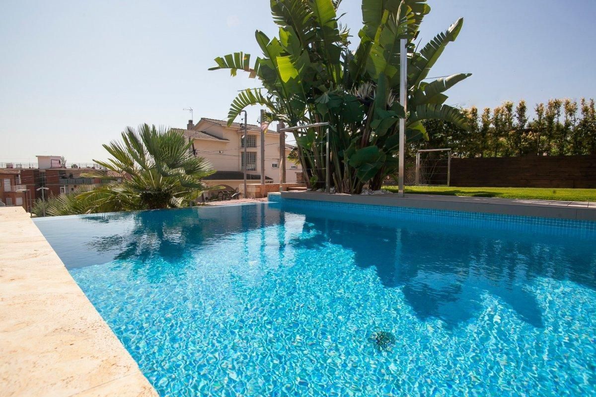 Casa a Castelldefels, Spagna, 788 m² - foto 3