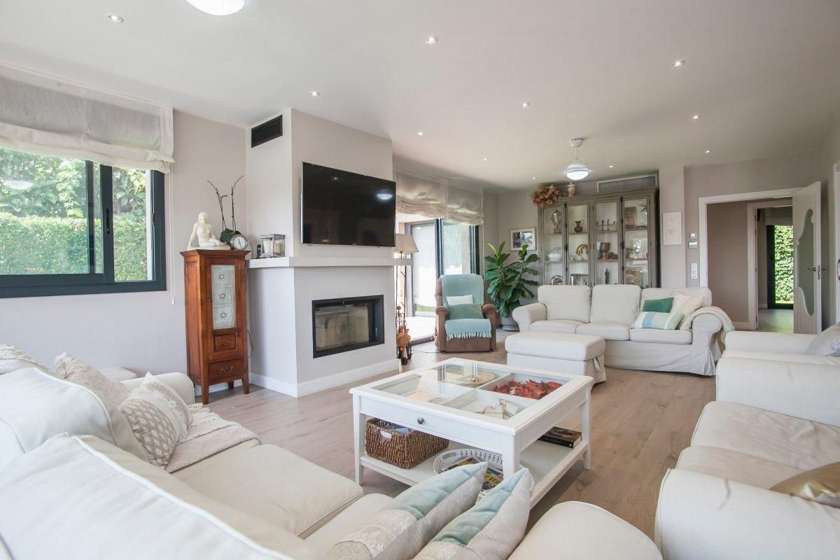 Casa a Castelldefels, Spagna, 788 m² - foto 15