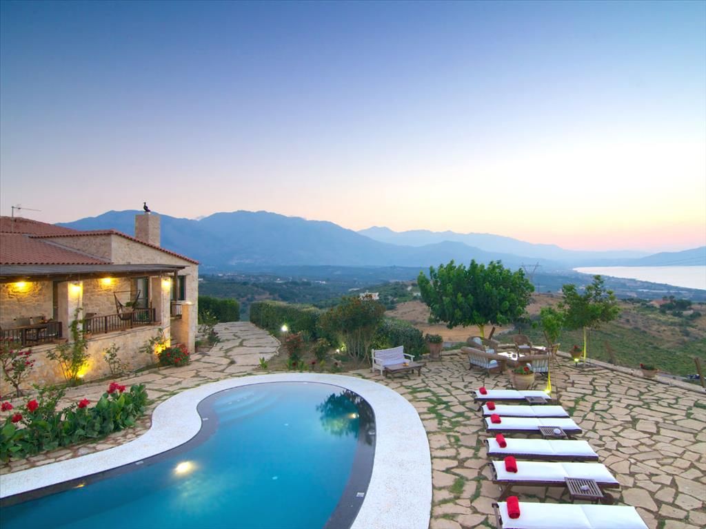 Villa in Chania Prefecture, Greece, 450 m² - picture 5