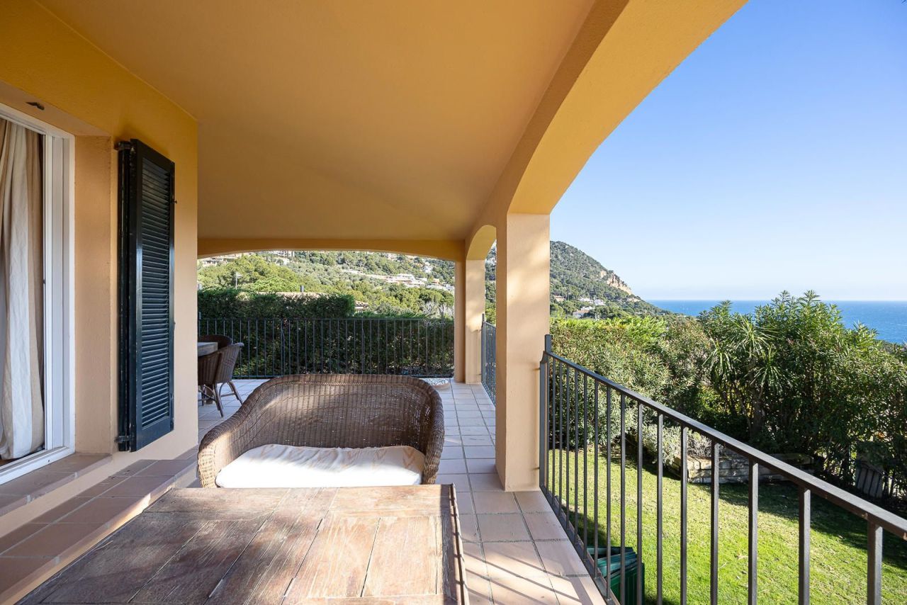 Cottage à Begur, Espagne, 250 m² - image 4