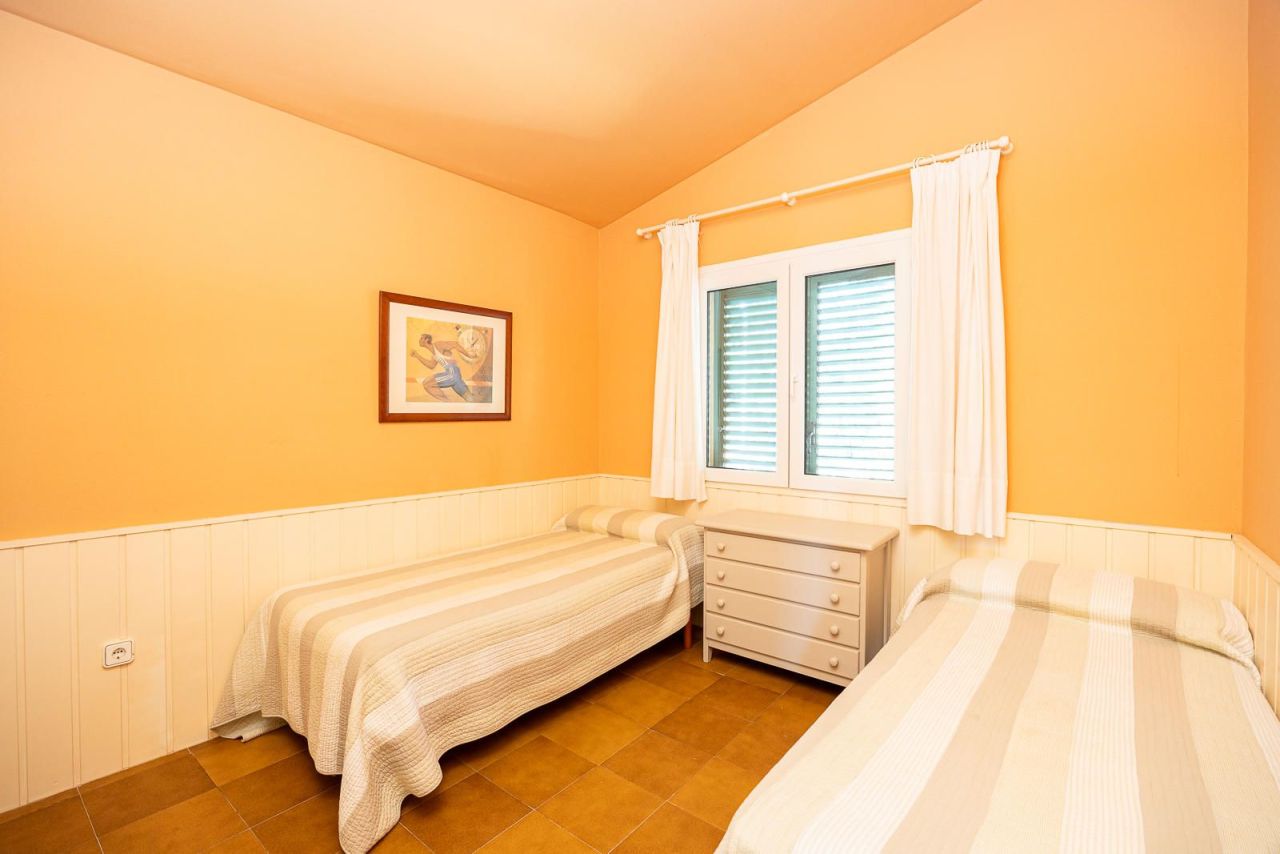 Cottage à Begur, Espagne, 250 m² - image 14