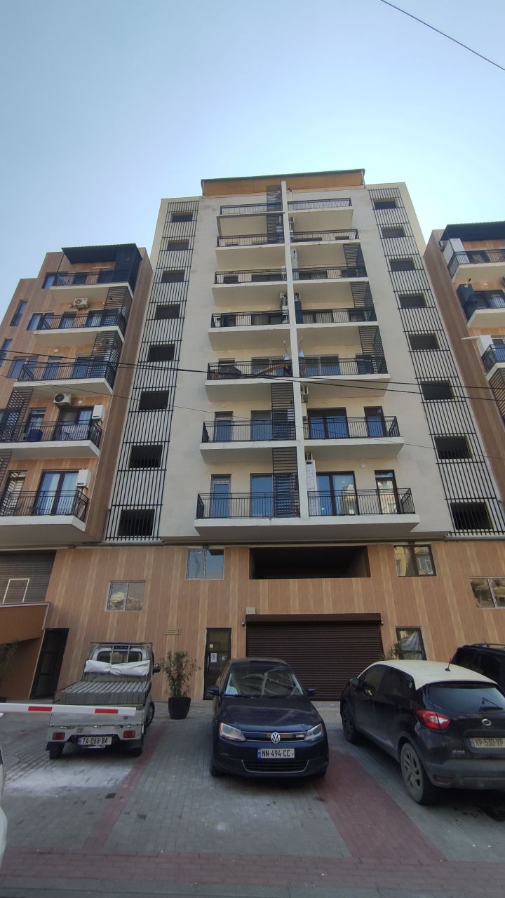 Flat in Tbilisi, Georgia, 54 m² - picture 1