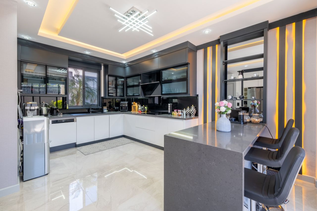 Villa en Alanya, Turquia, 470 m² - imagen 10