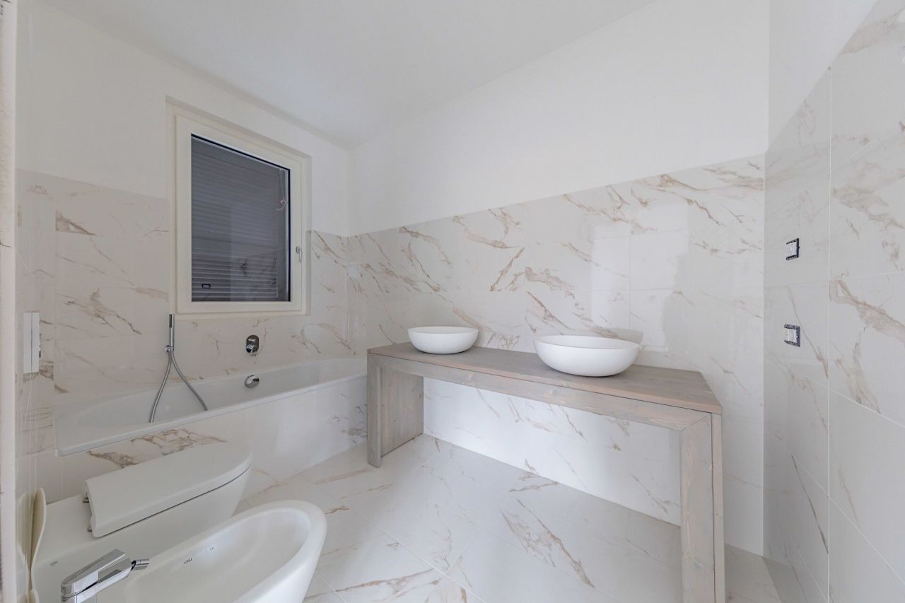 Villa in Comer See, Italien, 470 m² - Foto 11