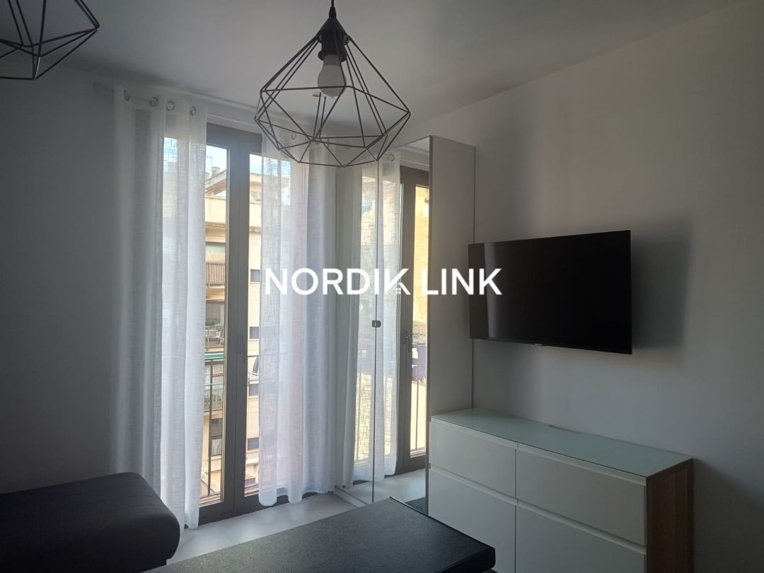 Appartement à Barcelone, Espagne, 36 m² - image 1