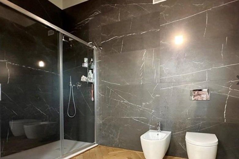 Villa in Forte dei Marmi, Italy, 617 m² - picture 12