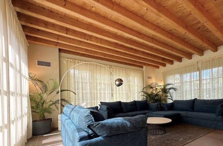 Villa in Forte dei Marmi, Italy, 617 m² - picture 9