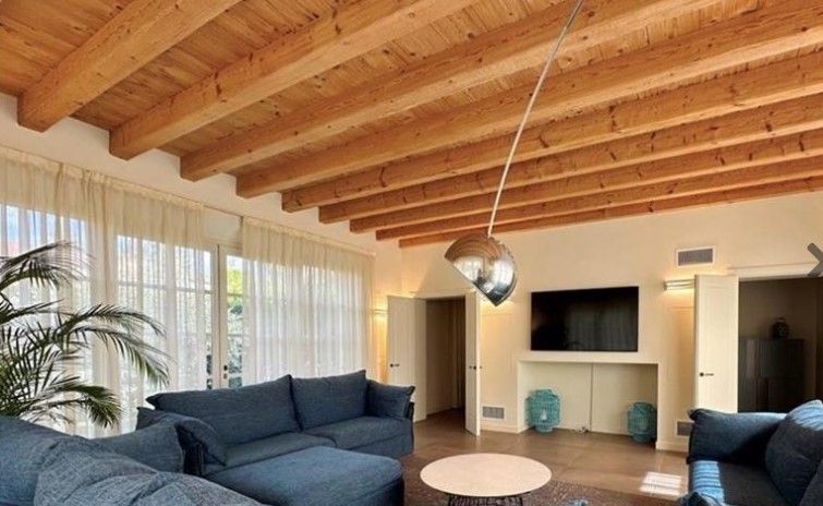 Villa in Forte dei Marmi, Italy, 617 m² - picture 8