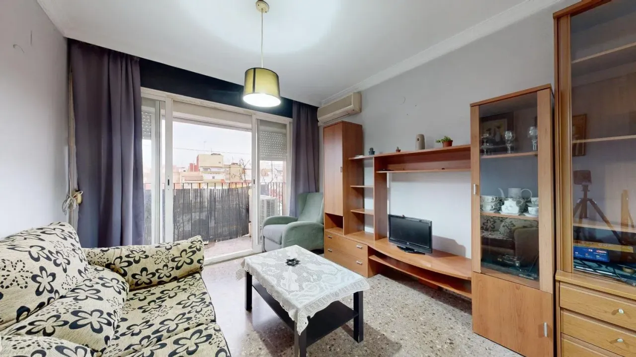 Wohnung in Valencia, Spanien, 57 m² - Foto 1