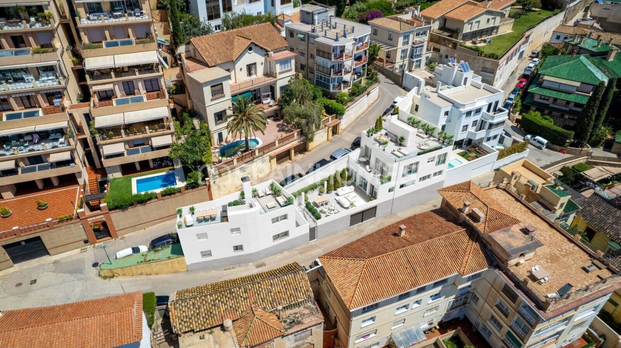 Appartement à Malaga, Espagne, 111 m² - image 1