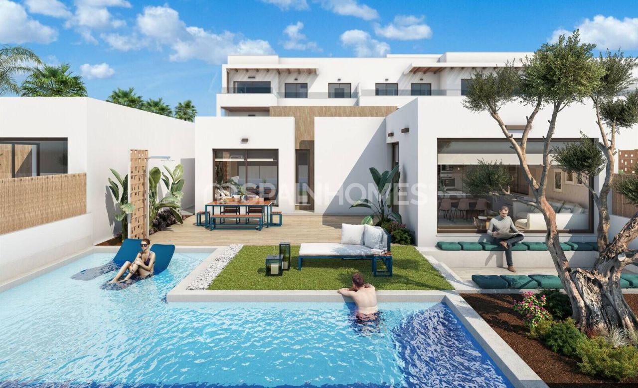 Villa in Los Alcázares, Spanien, 108 m² - Foto 1
