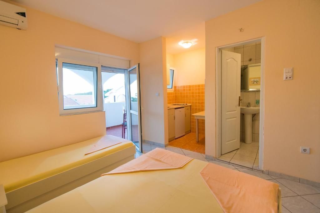 Villa in Petrovac, Montenegro, 700 m² - picture 13