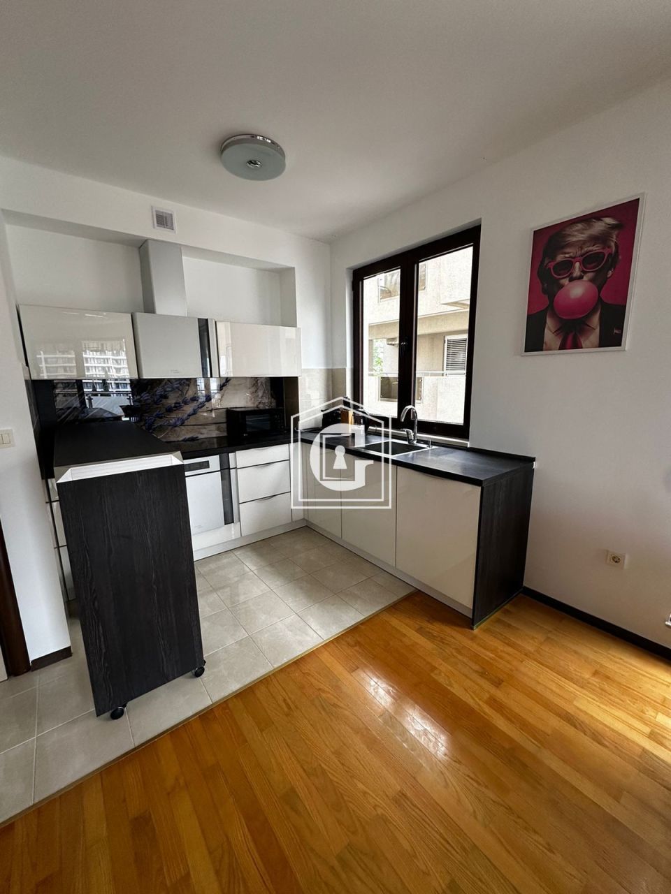 Apartment in Budva, Montenegro, 83 m² - Foto 2