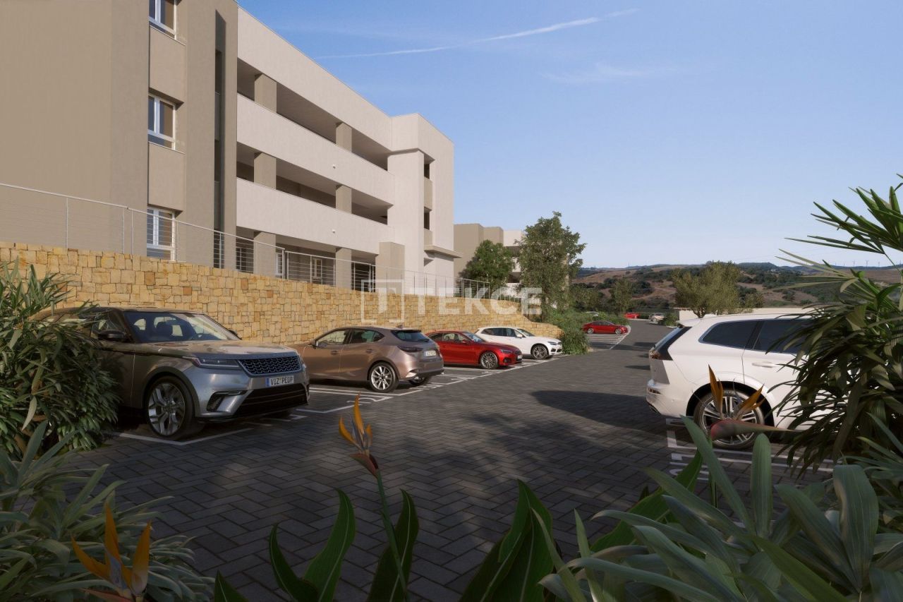 Appartement à Estepona, Espagne, 98 m² - image 1