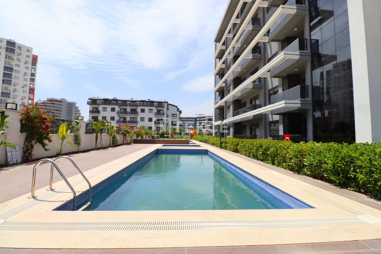 Apartment in Antalya, Turkey, 51 m² - picture 1