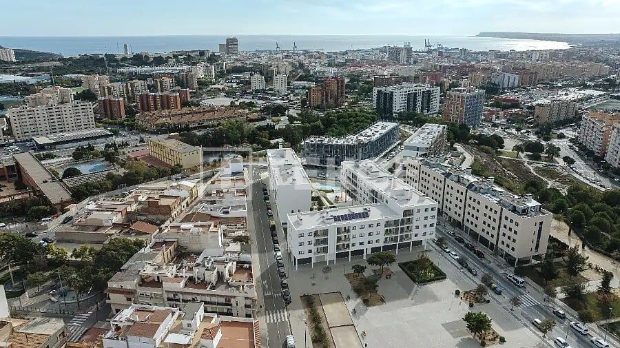 Appartement à Alicante, Espagne, 81 m² - image 5