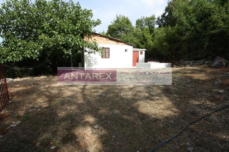 Villa in Herceg-Novi, Montenegro, 30 m² - Foto 1