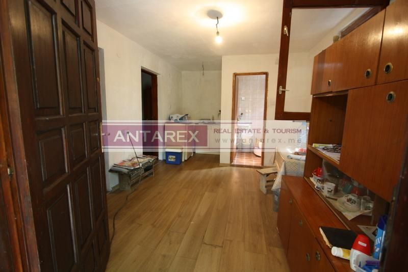 Villa in Herceg-Novi, Montenegro, 30 m² - picture 2