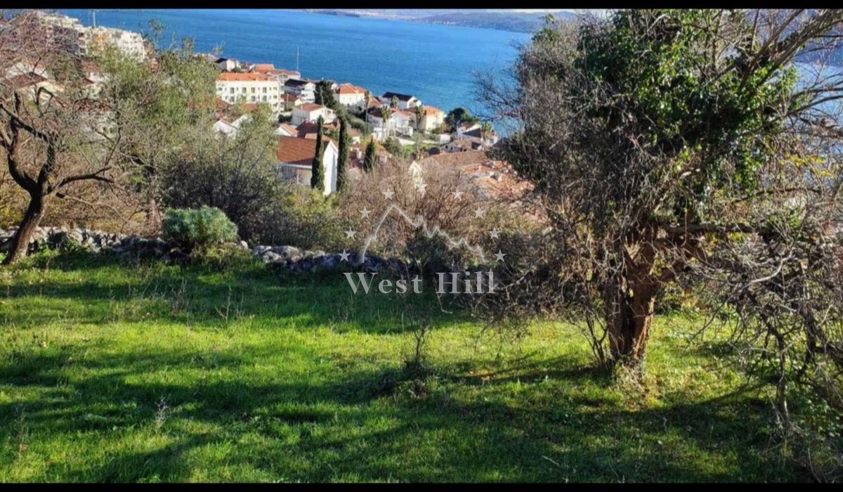 Terreno a Đenovići, Montenegro, 1 065 m2 - foto 4