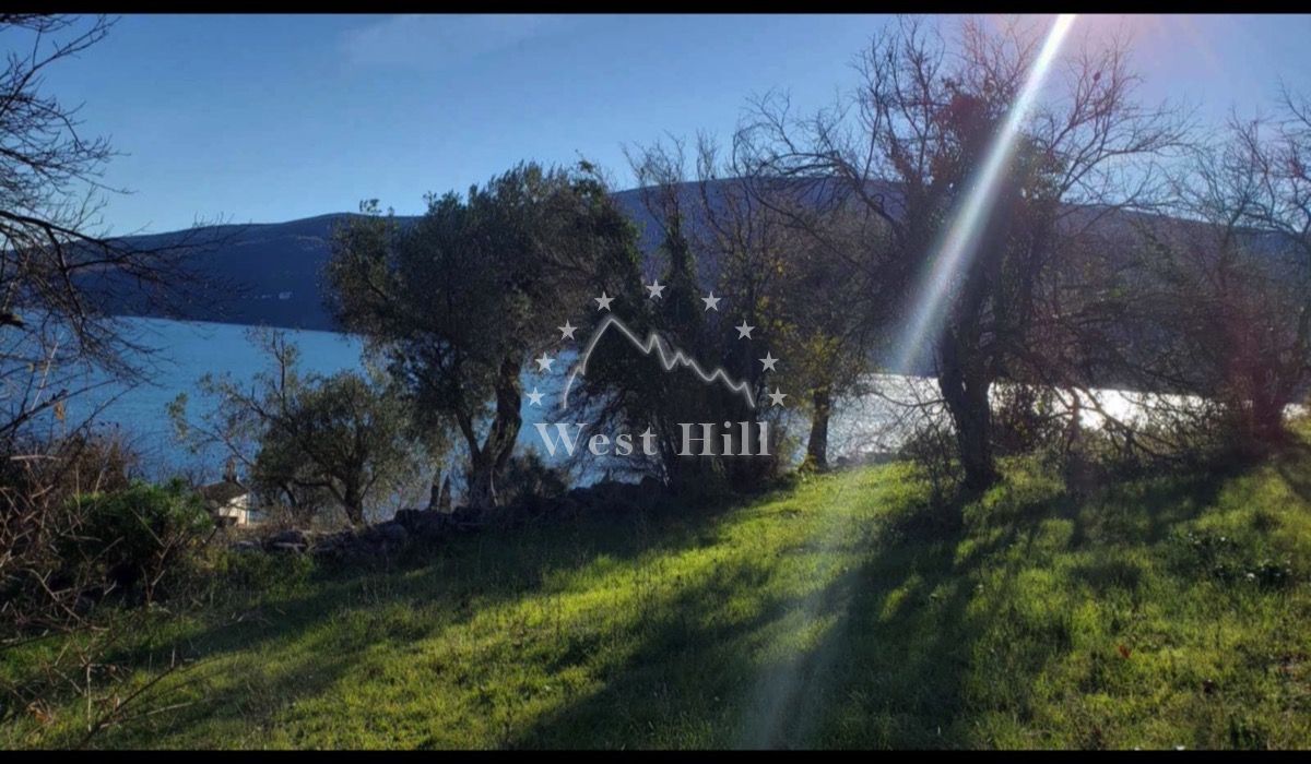 Terreno a Đenovići, Montenegro, 1 065 m2 - foto 9