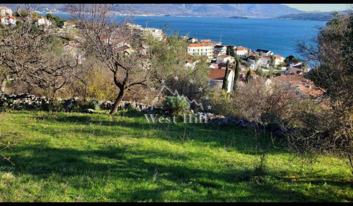 Terreno a Đenovići, Montenegro, 1 065 m2 - foto 13