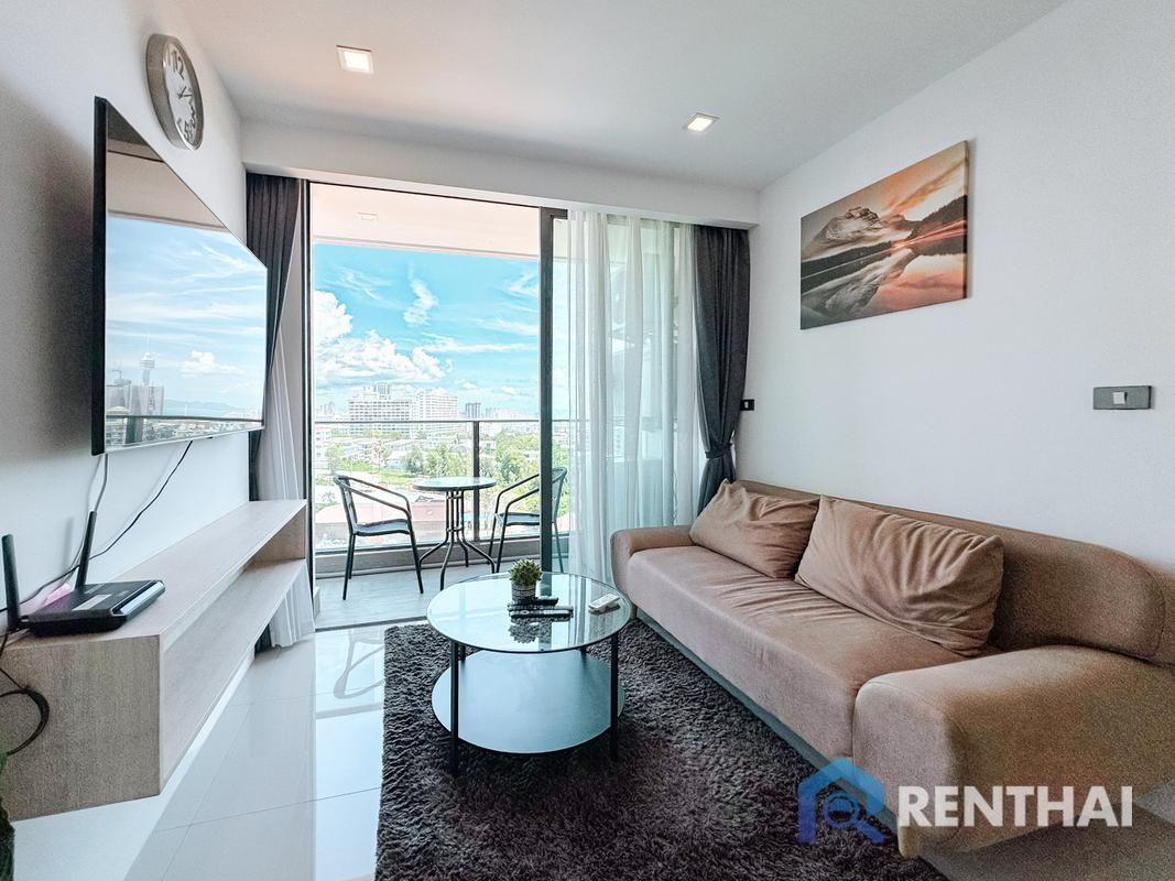 Apartment in Pratamnak, Thailand, 40 m² - picture 1