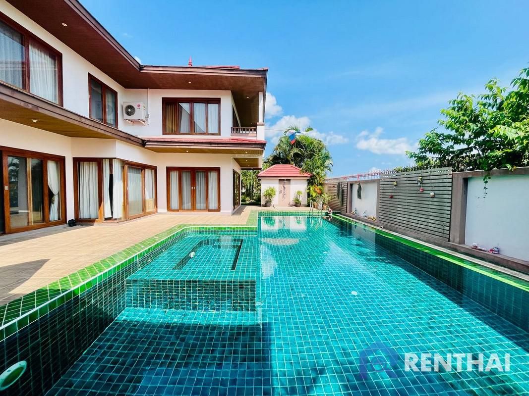 Casa en Pattaya, Tailandia, 850 m² - imagen 1