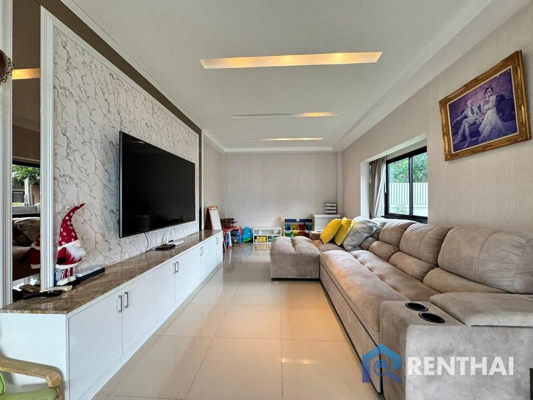 Casa a Pattaya, Thailandia, 190 m² - foto 2