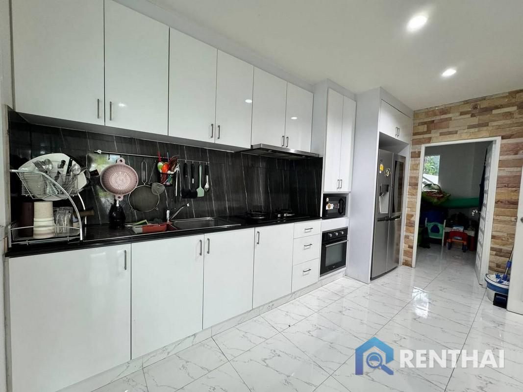 Casa a Pattaya, Thailandia, 190 m² - foto 14