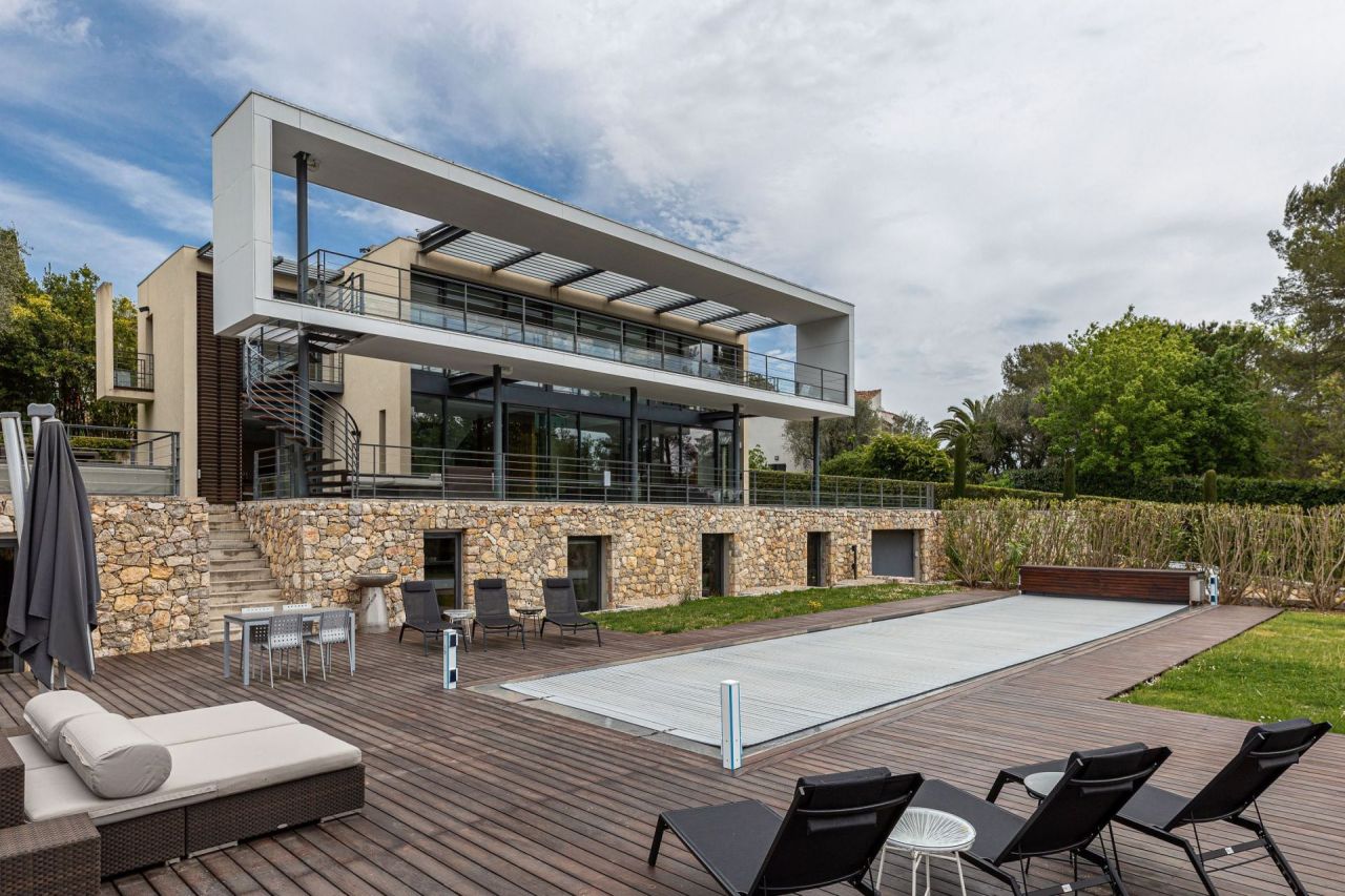 Villa en Mougins, Francia, 480 m² - imagen 1