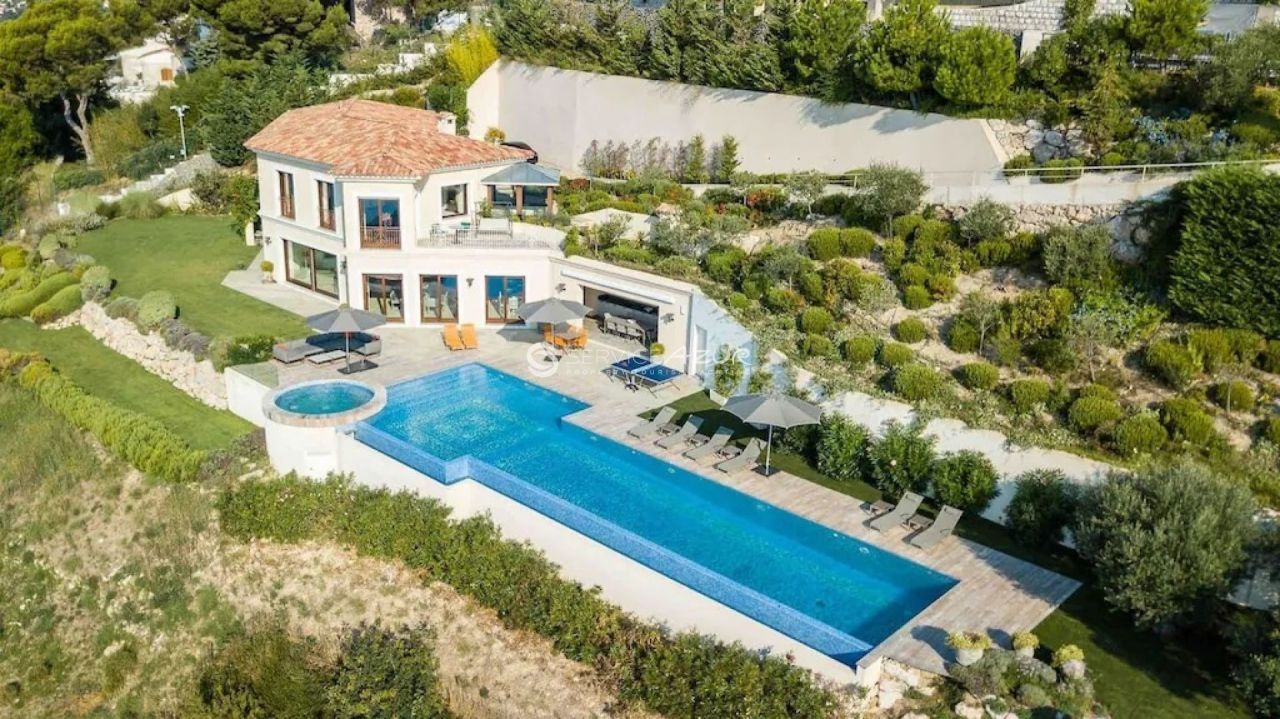 Villa in Eze, France, 400 m² - picture 1