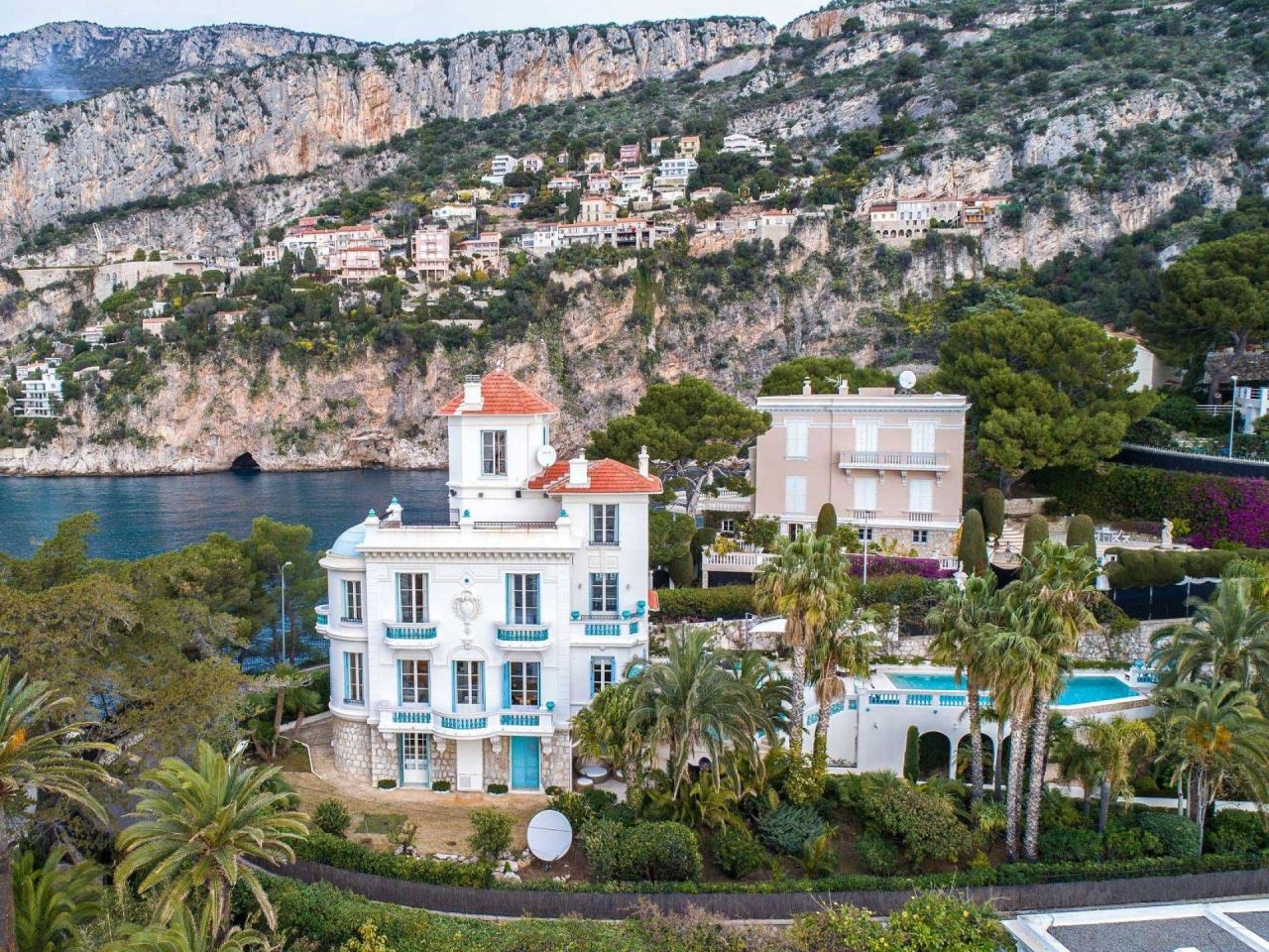 Villa en Cap d'Ail, Francia, 500 m² - imagen 1