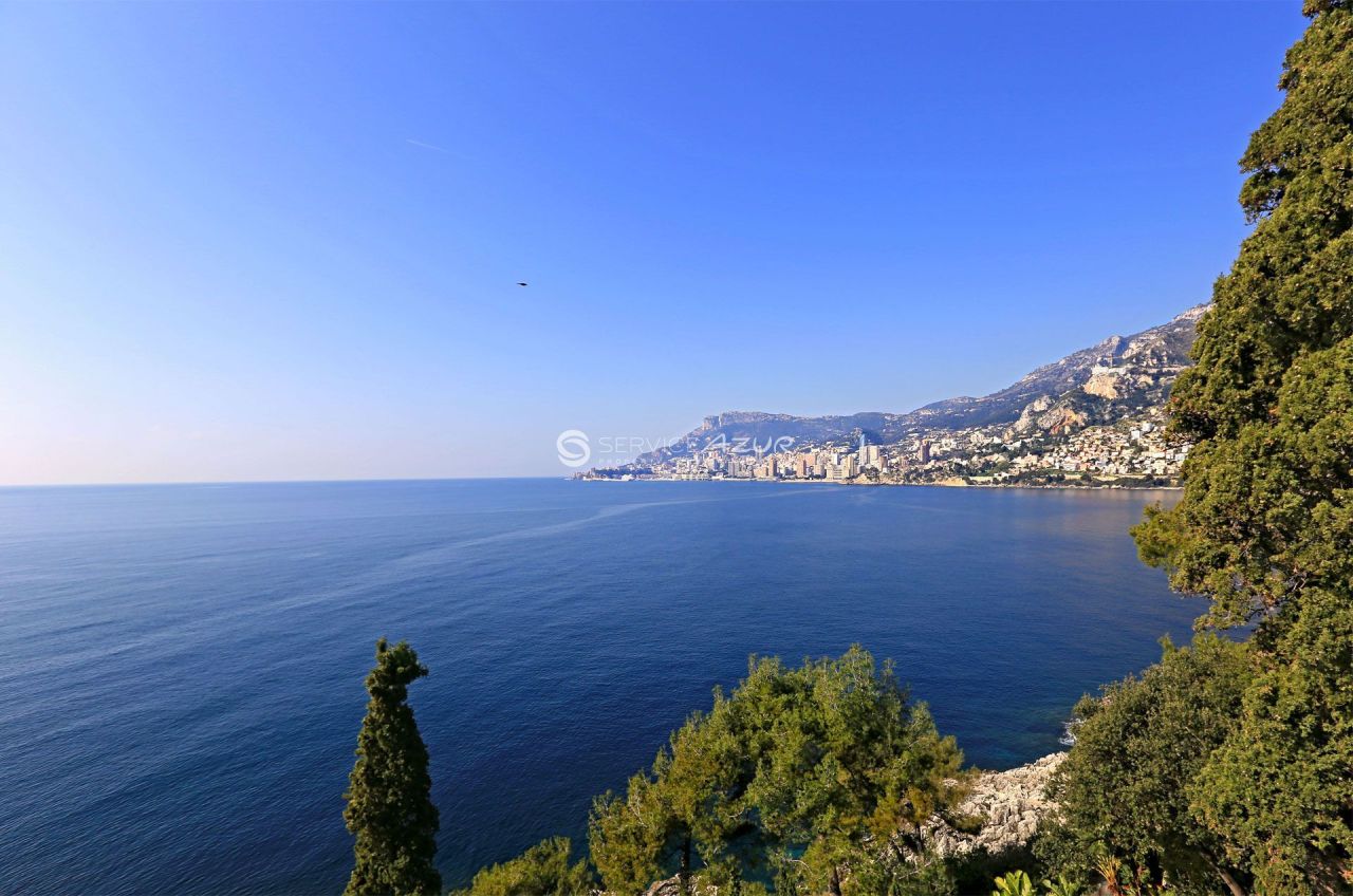 Villa en Roquebrune Cap Martin, Francia, 1 000 m² - imagen 1