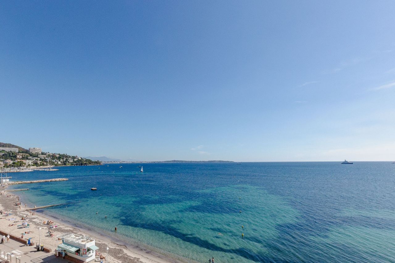 Apartment in Cannes, Frankreich, 140 m² - Foto 1