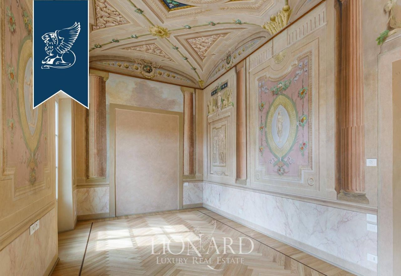 Apartment in Florence, Italy, 300 m² - picture 5