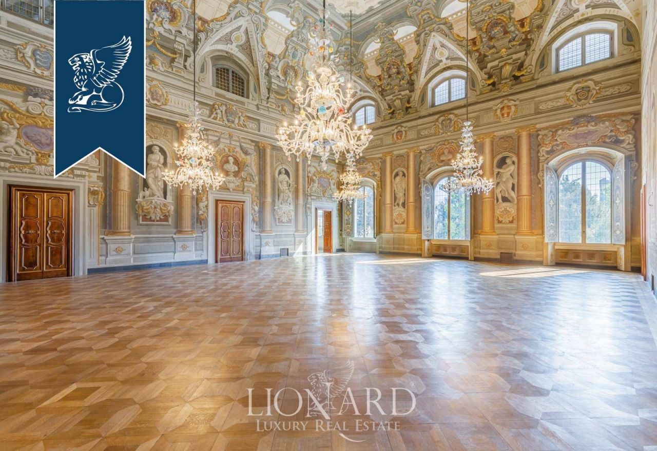 Apartment in Florence, Italy, 300 m² - picture 13