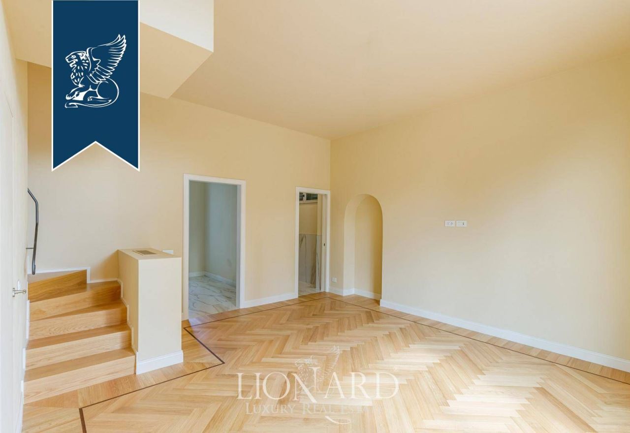 Apartment in Florence, Italy, 300 m² - picture 16