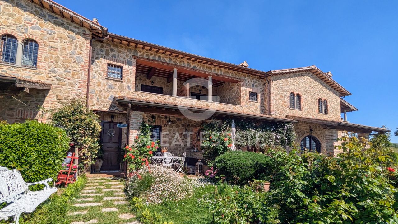 Appartement à Castiglione del Lago, Italie, 52.9 m² - image 1