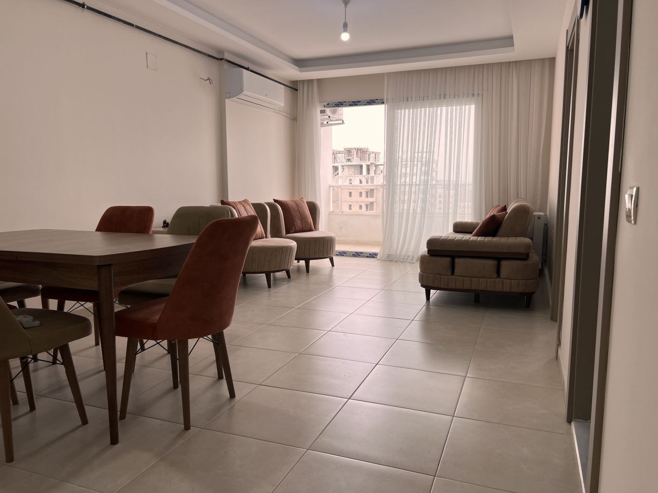 Piso en Mersin, Turquia, 65 m² - imagen 1