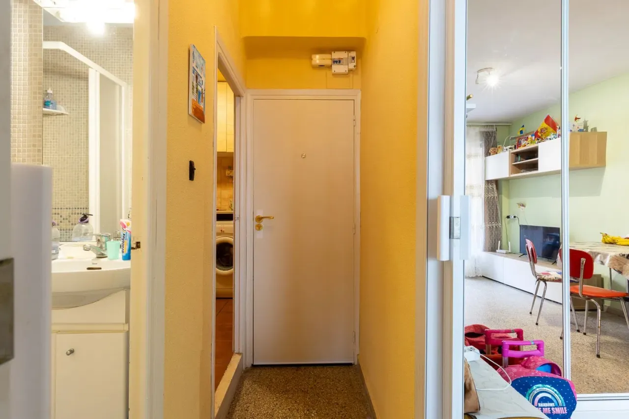 Flat in Valencia, Spain, 45 m² - picture 7