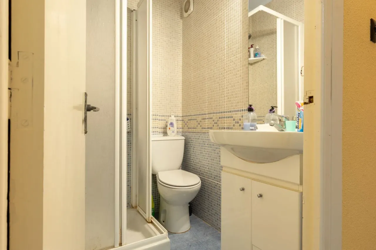 Flat in Valencia, Spain, 45 m² - picture 6